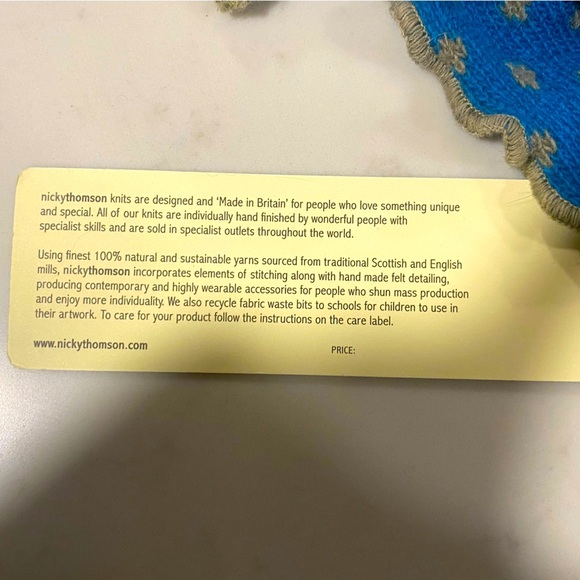 Nicky Thompson, Blue and Khaki Women's Scarf, OS, NWT - Picture 3 of 5